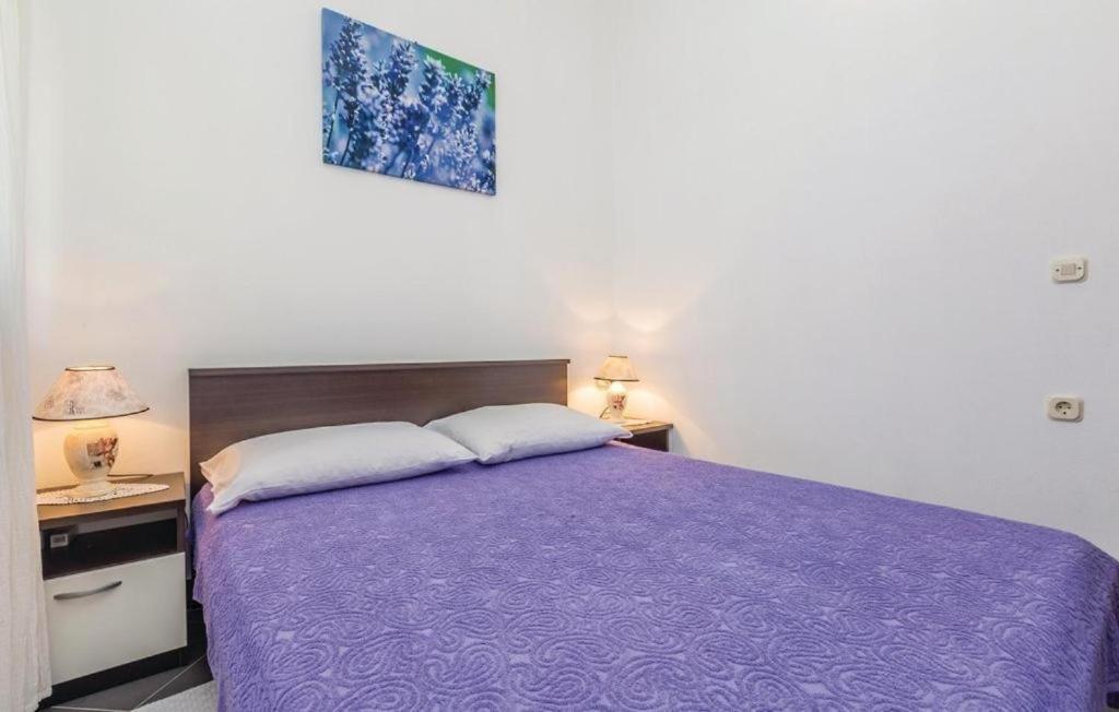 Apartmani Ivankovic Карлобаг Экстерьер фото